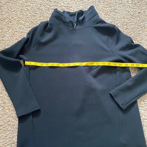 Spanx Air Essentials Mockneck sweatshirt- XS Black - Picture 6 of 8